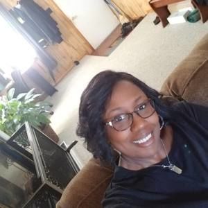 Meet your Posher, Tonya